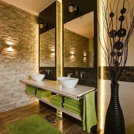 World In Дом отдыха *